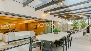apartment em Rua Guilherme Pugsley, Água Verde - Curitiba - PR