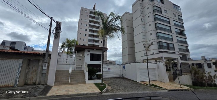 Cômodo Condomínio