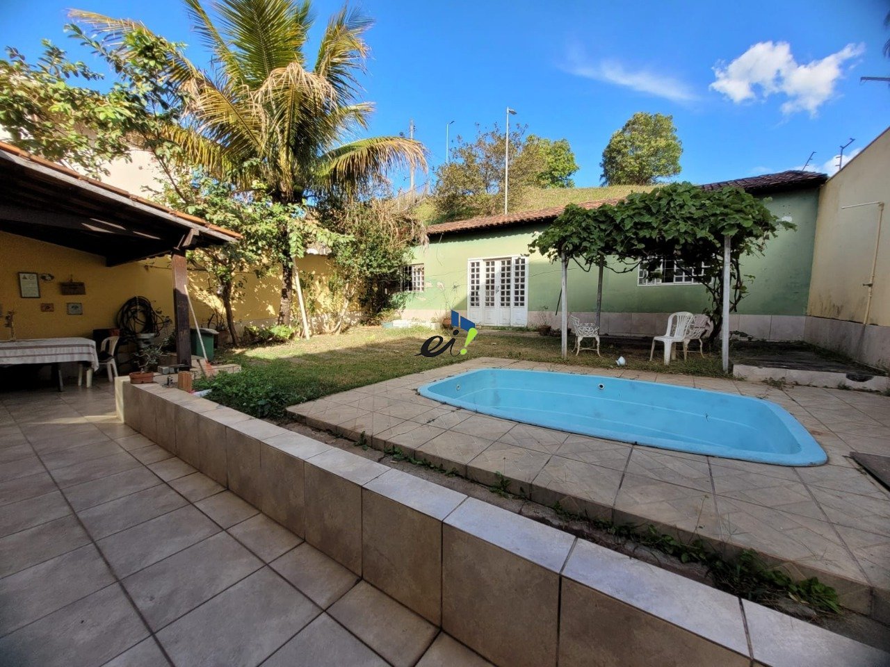 Casa com 6 quartos — Dona Clara, Belo Horizonte
