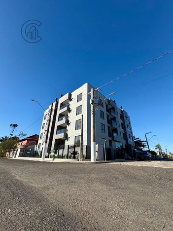 apartment em Rua Corretor Aldo Pereira da Costa, Meia Praia - Navegantes - SC