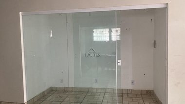 business em Rua Curuzu, Centro - Botucatu - SP