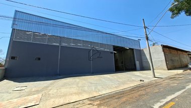 industrial em Alameda dos Tinhorões, Bandeirinhas - Betim - MG