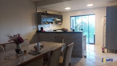 house em Avenida Adolpho Massaglia, Vossoroca - Votorantim - SP