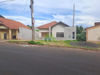 house em Rua Doutor José Barbosa de Barros, Vila dos Lavradores - Botucatu - SP