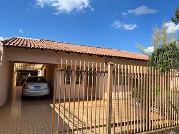 house em Rua Diorge Palomares Rufino, Pinheiros - Londrina - PR