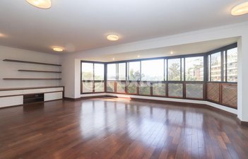 apartment em Rua Escobar Ortiz, Vila Nova Conceição - São Paulo - SP