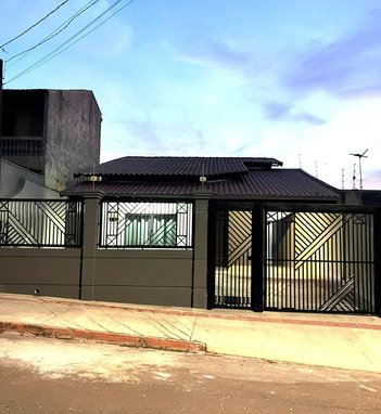 house em Rua Antônio Alves Rezende, Jardim Tropical - Londrina - PR