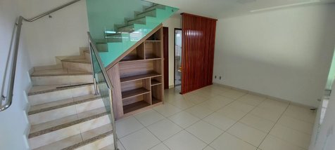 house em Rua Décio Camargos de Aguiar, Europa - Contagem - MG