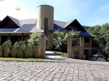 house em Estrada Municipal Vicente Menezes, Linha 40 - Caxias do Sul - RS