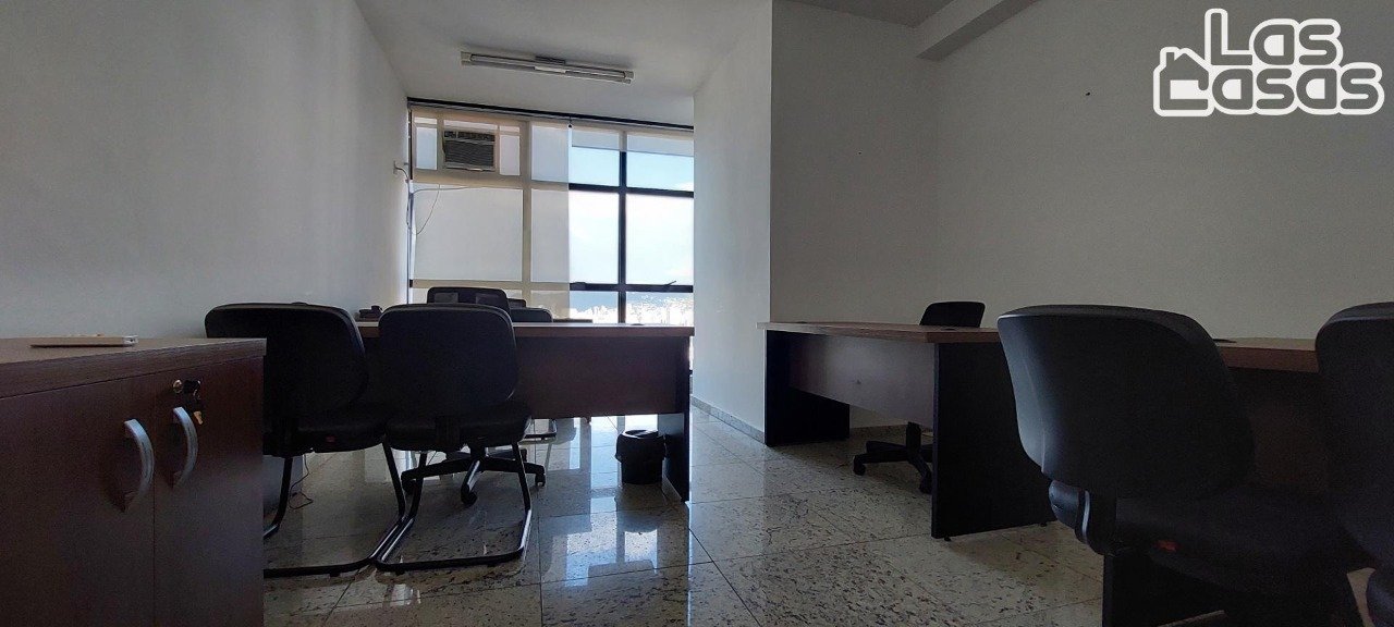 16896906382651689690637640005