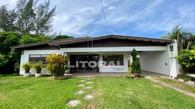 house em Rua Batuíra, Xangri-Lá - Xangri-Lá - RS