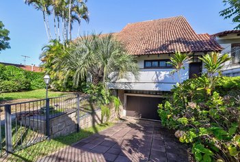 house em Pareci, Vila Assunção - Porto Alegre - RS