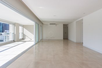 apartment em Rua Doutor José Áureo Bustamante, Santo Amaro - São Paulo - SP