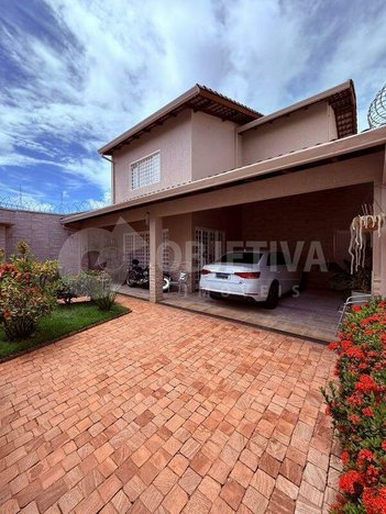 house em Rua Tito Teixeira, Custódio Pereira - Uberlândia - MG