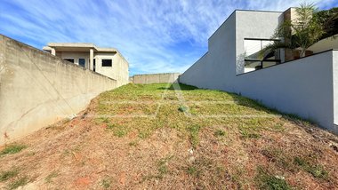 land_lot em Alameda dos Jatobás, Condomínio Portal da Serra - Bragança Paulista - SP