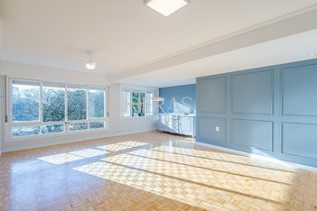 apartment em Rua João Caetano, Três Figueiras - Porto Alegre - RS