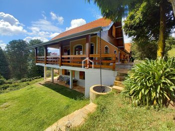 house em Avenida Baby Florense Gonçalves, Alto do Capivari - Campos do Jordão - SP