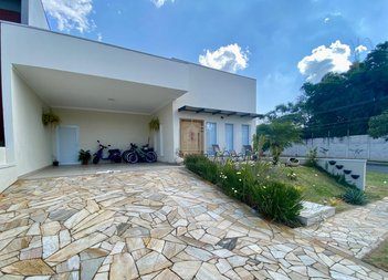 house em Avenida Dois, Jardim São Marcos - Valinhos - SP