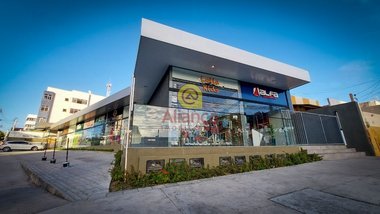 business em Rua Trinta e Um de Março, Candelária - Natal - RN