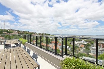 apartment em Rua Miguel Couto, Menino Deus - Porto Alegre - RS