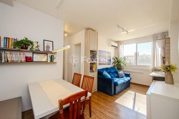 apartment em Rua Coronel Massot, Cristal - Porto Alegre - RS