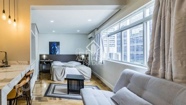 apartment em Rua General Andrade Neves, Centro Histórico - Porto Alegre - RS