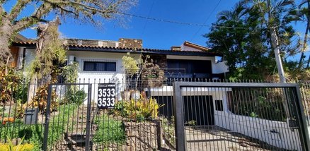 house em Professor Fernando Carneiro, Três Figueiras - Porto Alegre - RS