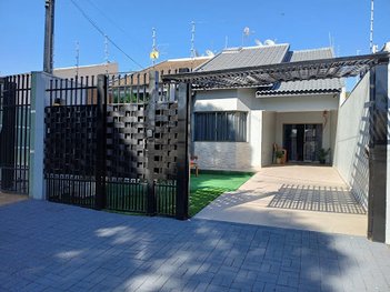 house em Rua Alagoas, Jardim Alvorada - Maringá - PR
