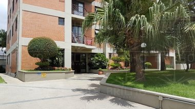 apartment em Rua Maestro Vahakn Minassian, Quitaúna - Osasco - SP