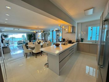 apartment em Avenida Atlântica, Nova Esperança - Balneário Camboriú - SC