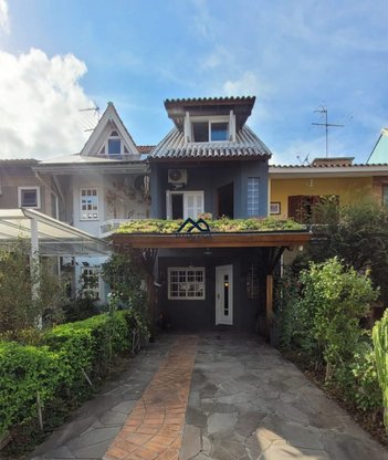house em Avenida Juca Batista, Cavalhada - Porto Alegre - RS