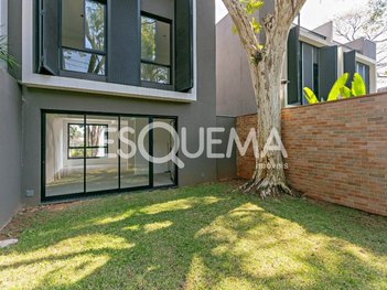 house em Rua Comendador Bichara Moherdauí, Jardim Leonor - São Paulo - SP