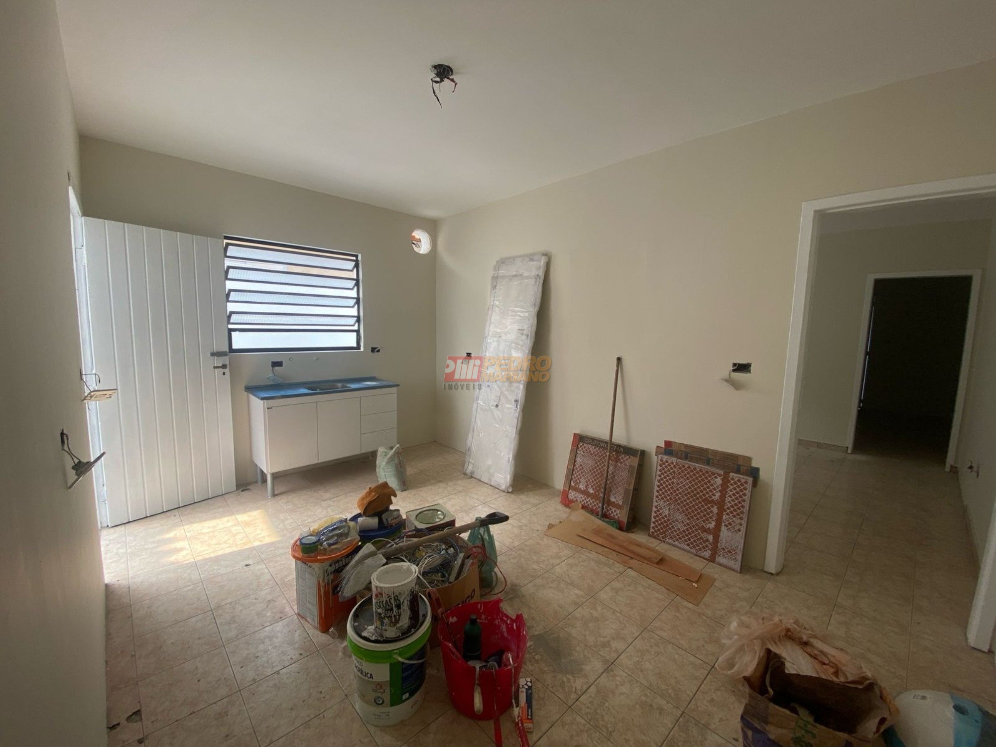 Cozinha com Gabinete