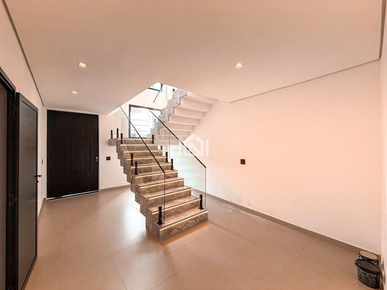 casa para locacao no condominio sao paulo ii - entrada