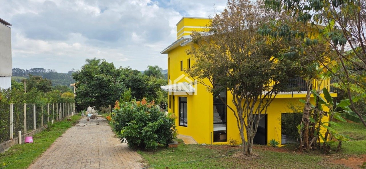 casa a venda no condominio patrimonio do carmo