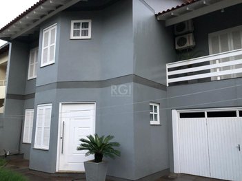 house em Antonio Delapieve, Mário Quintana - Porto Alegre - RS