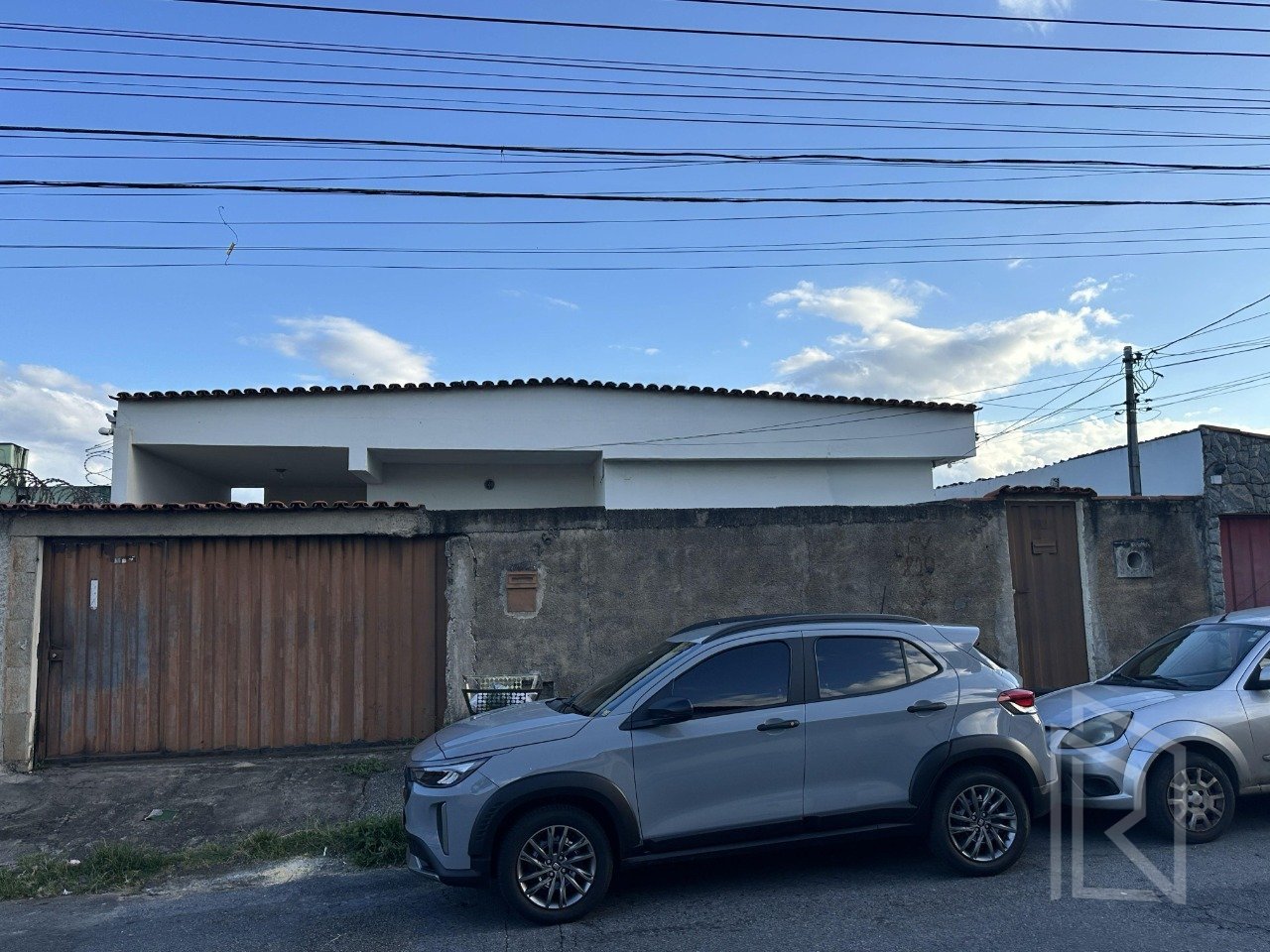 Casa com 2 quartos — Planalto, Belo Horizonte