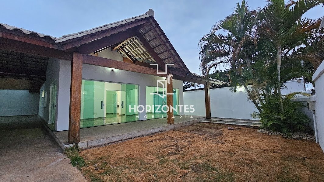 FACHADA DA CASA INTERNA