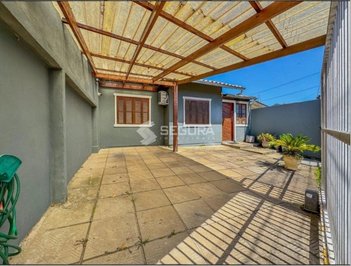 house em Rua João de Azevedo Barbosa Filho, São José - Canoas - RS
