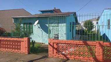 house em Rua Santa Clara, Rio Branco - Canoas - RS