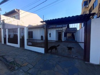 house em Rua Luís Cardoso, Vila Eunice Nova - Cachoeirinha - RS