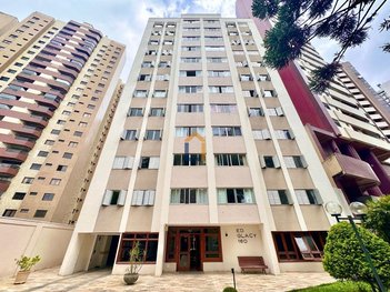 apartment em Rua Saint Hilaire, Água Verde - Curitiba - PR