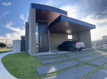 house em Avenida Benedito Marcondes Filho, Eugênio de Mello - São José dos Campos - SP
