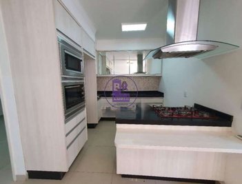 house em Rua Pedro Rossato, Heimtal - Londrina - PR