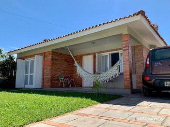 house em Rua Galileu Galilei, Rainha do Mar - Xangri-Lá - RS
