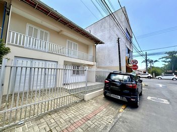 house em Rua Natal Paulo Galastri, Centro - Balneário Piçarras - SC