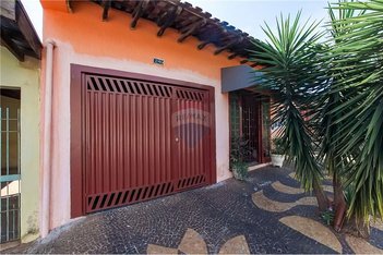 house em Rua Darly Gândara, Parque Tiradentes - Araras - SP