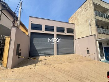 business em Avenida Madre Maria Teodora, Jaraguá - Piracicaba - SP