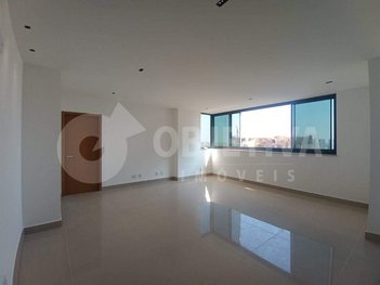 apartment em Rua José Elias, Jardim Karaíba - Uberlândia - MG