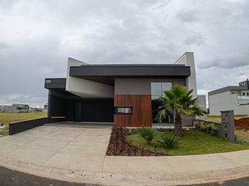 house em Avenida Domingos Ferrarezzi, Jardim Regina - Indaiatuba - SP